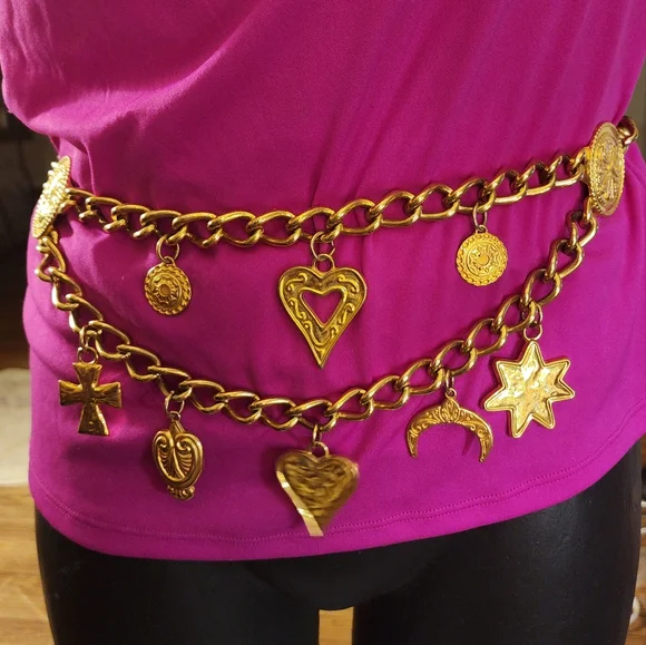 ESCADA 80's Vintage Gold Mystic Cross Charm  Chain Belt.  Excellent Cond. - Picture 4 of 9
